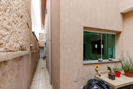 Casa à venda com 154m², 3 quartos e 2 vagasCorredor Lateral