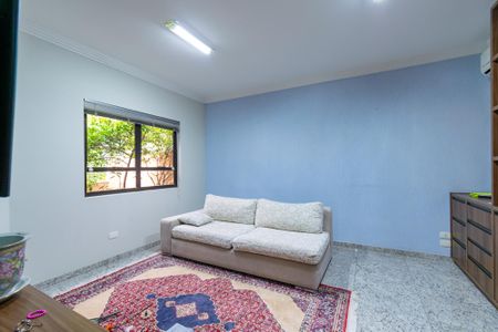 Casa à venda com 298m², 4 quartos e 3 vagasSala de TV