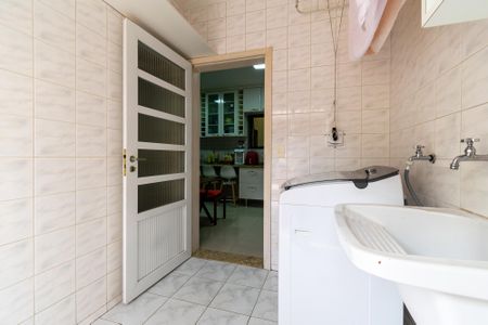 Casa à venda com 298m², 4 quartos e 3 vagasÁrea de Serviço