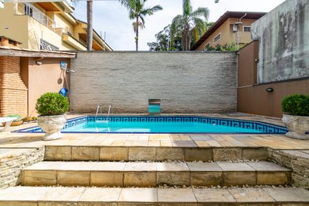 Casa à venda com 298m², 4 quartos e 3 vagasPiscina