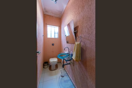 Casa à venda com 298m², 4 quartos e 3 vagasLavabo