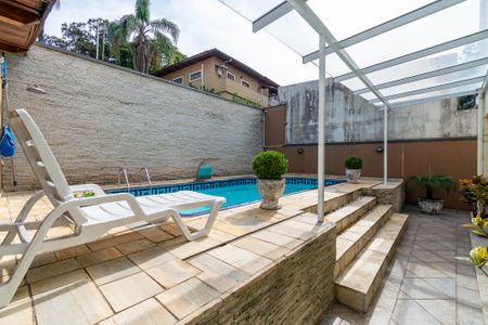 Casa à venda com 298m², 4 quartos e 3 vagasPiscina
