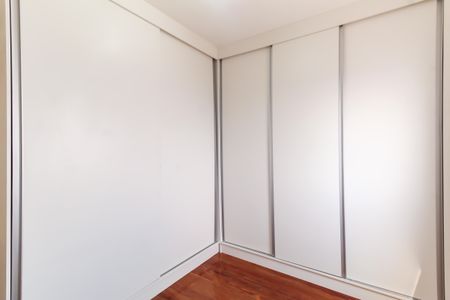 Apartamento à venda com 96m², 3 quartos e 2 vagas Apartamento à venda com 96m², 3 quartos e 2 vagasQuarto 2