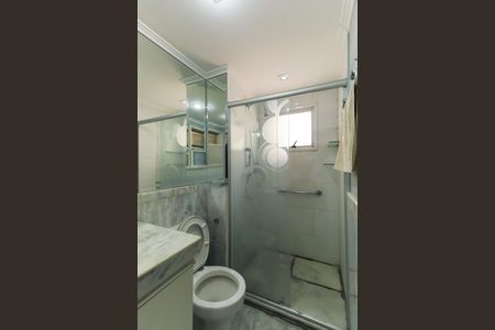 Apartamento à venda com 96m², 3 quartos e 2 vagas Apartamento à venda com 96m², 3 quartos e 2 vagasBanheiro da Suíte