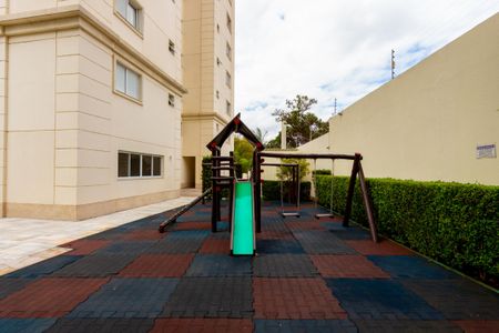 Apartamento à venda com 96m², 3 quartos e 2 vagas Apartamento à venda com 96m², 3 quartos e 2 vagasÁrea comum - Playground