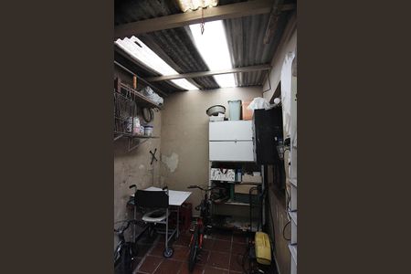 Casa à venda com 220m², 4 quartos e 2 vagasQuintal