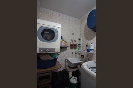 Casa à venda com 220m², 4 quartos e 2 vagasÁrea de Serviço