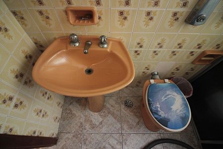 Casa à venda com 220m², 4 quartos e 2 vagasBanheiro Social