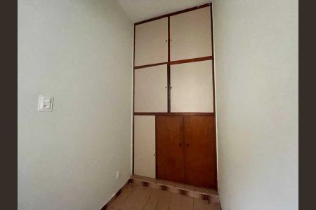 Apartamento à venda com 187m², 3 quartos e 1 vaga