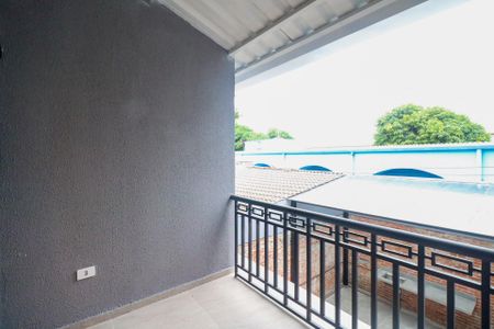 Casa à venda com 100m², 2 quartos e 1 vaga Casa à venda com 100m², 2 quartos e 1 vagaVaranda da Suíte