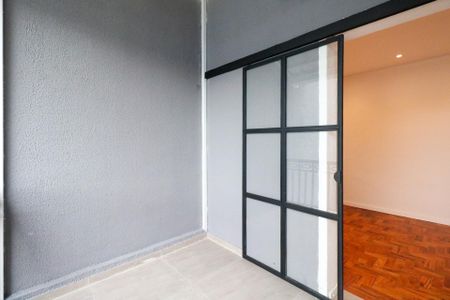 Casa à venda com 100m², 2 quartos e 1 vaga Casa à venda com 100m², 2 quartos e 1 vagaVaranda da Suíte