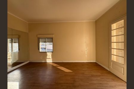 Casa à venda com 472m², 6 quartos e 15 vagasQuarto 3