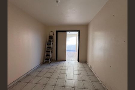 Casa à venda com 472m², 6 quartos e 15 vagasQuarto de Serviço