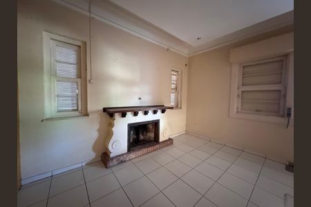 Casa à venda com 472m², 6 quartos e 15 vagasSala