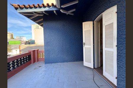 Casa à venda com 472m², 6 quartos e 15 vagasVaranda 2