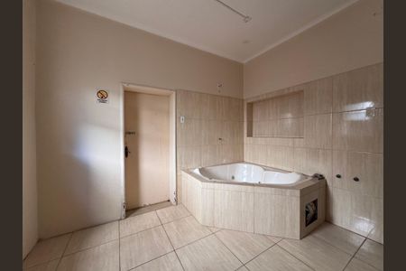 Casa à venda com 472m², 6 quartos e 15 vagasCozinha