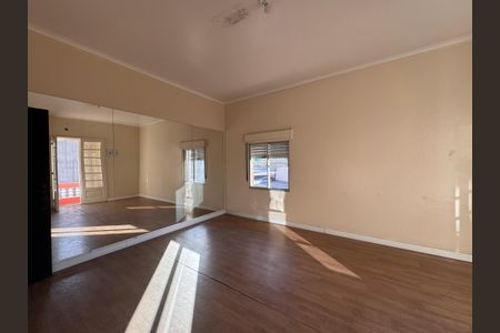 Casa à venda com 472m², 6 quartos e 15 vagasQuarto 3