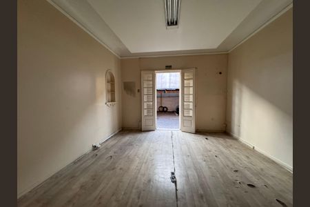 Casa à venda com 472m², 6 quartos e 15 vagasSala