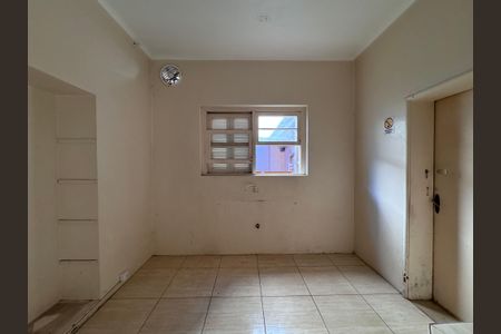 Casa à venda com 472m², 6 quartos e 15 vagasCozinha