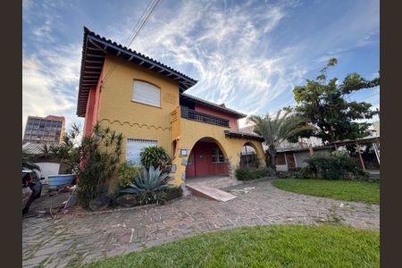 Casa à venda com 472m², 6 quartos e 15 vagasÁrea comum