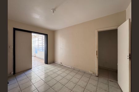 Casa à venda com 472m², 6 quartos e 15 vagasSala