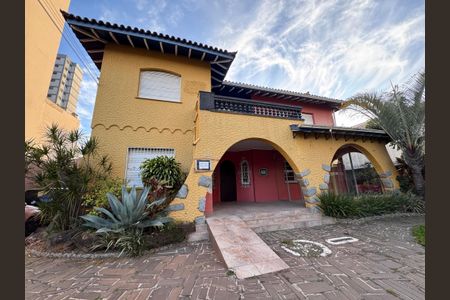 Casa à venda com 472m², 6 quartos e 15 vagasÁrea comum