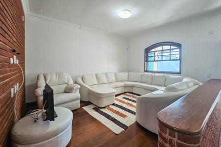 Casa para alugar com 398m², 3 quartos e 2 vagas Casa para alugar com 398m², 3 quartos e 2 vagasSala