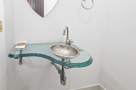 Casa para alugar com 398m², 3 quartos e 2 vagas Casa para alugar com 398m², 3 quartos e 2 vagasLavabo