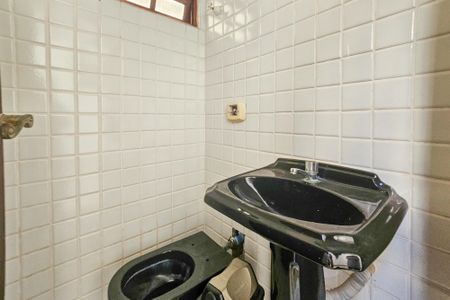 Casa para alugar com 398m², 3 quartos e 2 vagas Casa para alugar com 398m², 3 quartos e 2 vagasbanheiro 2