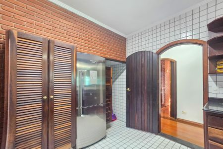 Casa para alugar com 398m², 3 quartos e 2 vagas Casa para alugar com 398m², 3 quartos e 2 vagascozinha