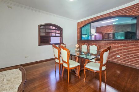 Casa para alugar com 398m², 3 quartos e 2 vagas Casa para alugar com 398m², 3 quartos e 2 vagasSala