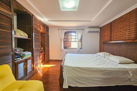 Casa para alugar com 398m², 3 quartos e 2 vagas Casa para alugar com 398m², 3 quartos e 2 vagasSuite 2