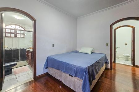 Casa para alugar com 398m², 3 quartos e 2 vagas Casa para alugar com 398m², 3 quartos e 2 vagasSuite 3