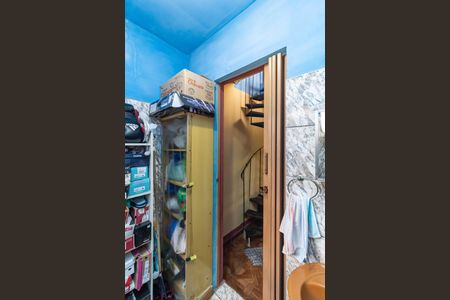 Casa à venda com 173m², 3 quartos e 2 vagasBanheiro 2