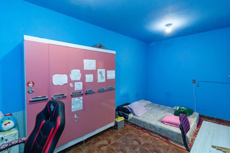 Casa à venda com 173m², 3 quartos e 2 vagasQuarto 2