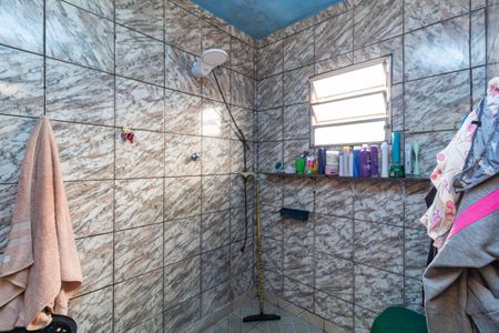 Casa à venda com 173m², 3 quartos e 2 vagasBanheiro 1