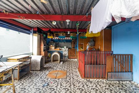 Casa à venda com 173m², 3 quartos e 2 vagasTerraço