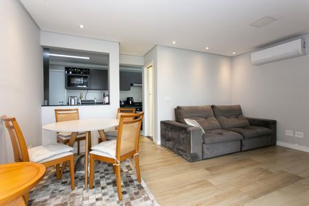 Apartamento à venda com 85m², 2 quartos e 2 vagasSala