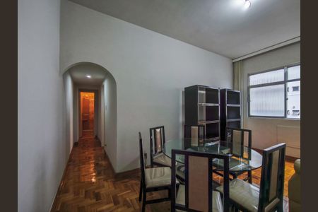 Apartamento para alugar com 63m², 2 quartos e sem vagaSala