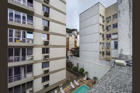 Apartamento para alugar com 63m², 2 quartos e sem vagaVista