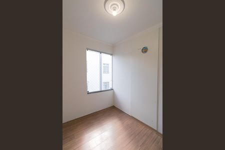 Apartamento à venda com 80m², 3 quartos e 1 vagaQuarto 2