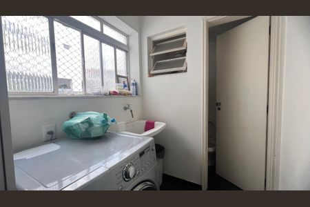 Apartamento à venda com 99m², 2 quartos e 1 vagaÁrea de Serviço