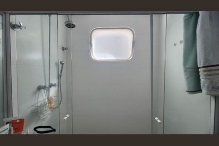 Apartamento à venda com 99m², 2 quartos e 1 vagaBanheiro da Suíte