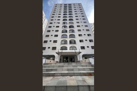 Apartamento à venda com 99m², 2 quartos e 1 vagaFachada