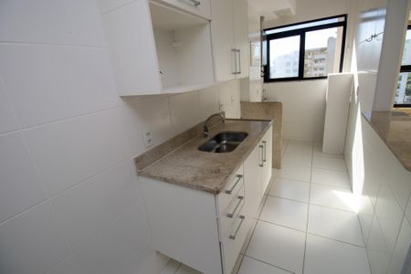 Apartamento à venda com 70m², 2 quartos e 1 vaga Apartamento à venda com 70m², 2 quartos e 1 vagaCozinha