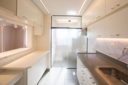 Apartamento à venda com 80m², 1 quarto e 2 vagasCozinha 