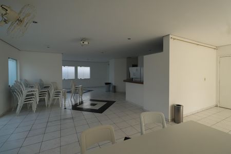 Apartamento à venda com 60m², 2 quartos e 1 vagaÁrea comum - Salão de festas