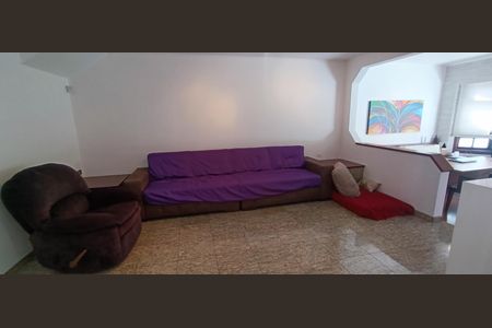 Casa à venda com 220m², 3 quartos e 4 vagasSala