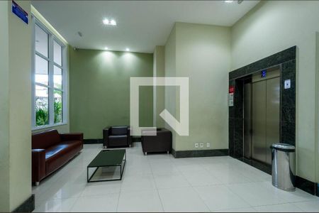 Apartamento à venda com 96m², 3 quartos e 2 vagasHall social