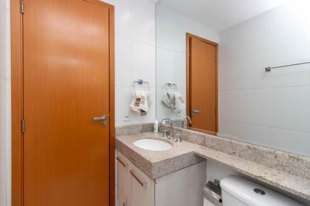 Apartamento à venda com 96m², 3 quartos e 2 vagasBanheiro Social